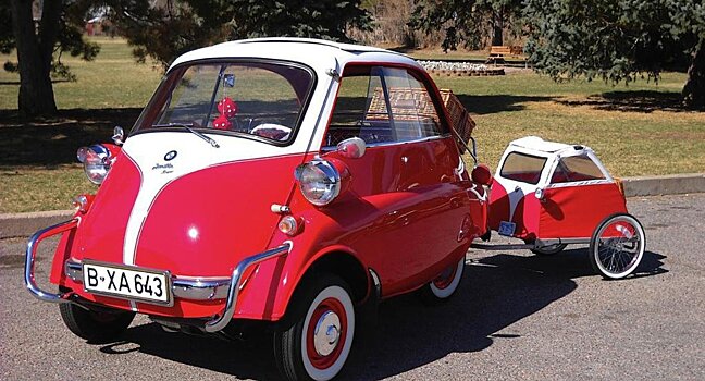 BMW Isetta 300 — самая удивительная машина от компании BMW