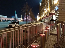 Полиция перекрыла Красную площадь без объяснения причин: фото
