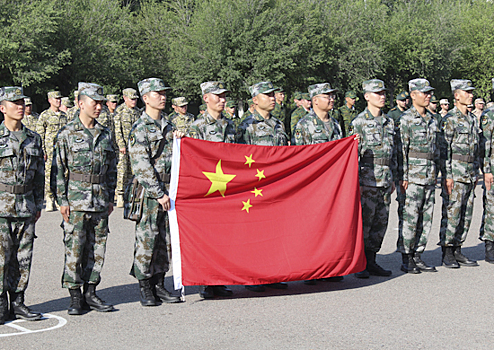 В Воронежской области делегация военных автомобилистов Китая отметила 92-ю годовщину образования НОАК