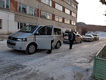 Осипов выбрал для поездок по районам микроавтобус Volkswagen