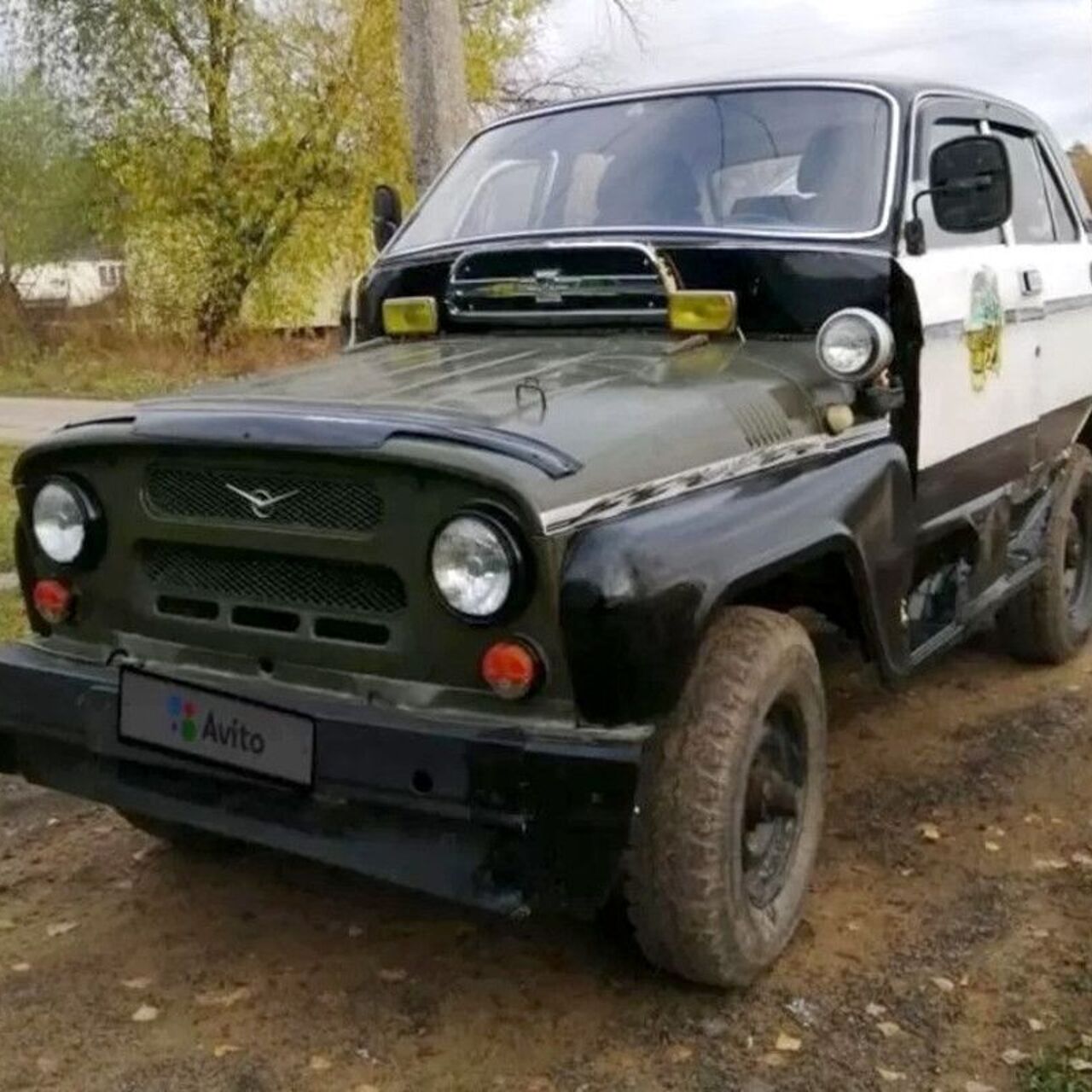 В Сети показали уникальный гибрид на базе отечественных автомобилей УАЗ и  ВАЗ - Рамблер/авто