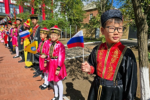 В Элисте открылась Буддийская воскресная школа