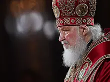 Патриарх Кирилл призвал не пытаться напугать его самолетами НАТО