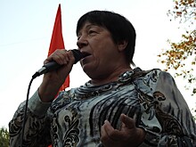 На коммунистическом митинге в Саратове раскритиковали творчество Бузовой