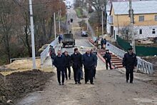 Директора компании-подрядчика оштрафовали за задержку сдачи моста в Болхове