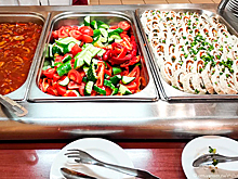 Россиянин рассказал о еде в Крыму по «все включено»