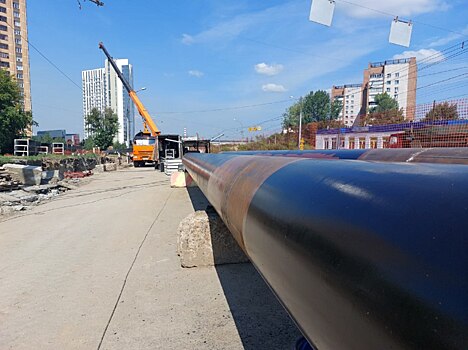В Новосибирске на четырех улицах ограничат движение для замены магистральной теплотрассы
