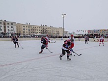 На Северном флоте состоялся хоккейный матч, посвященный Дню моряка-подводника