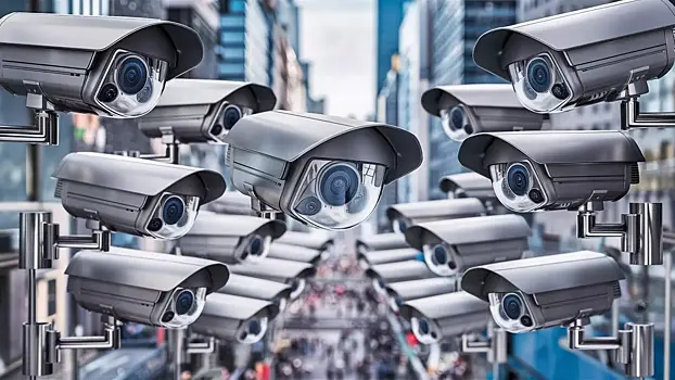 ИИ научили находить незаконные ларьки В Петербурге