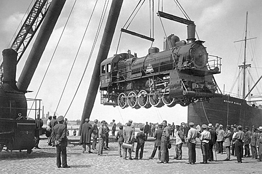 Как царский генерал обеспечил паровозами советскую Россию