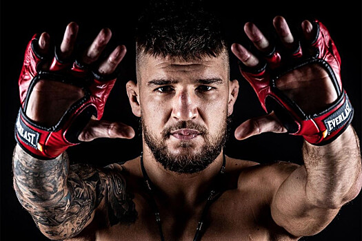 Ярослав Амосов – боец года в Bellator по версии «Чемпионата». Видео