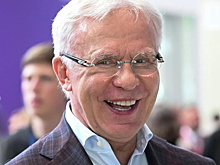 Вячеслав Фетисов предложил провести хоккейный турнир Игр-2026 в Сочи