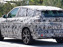 Прототип BMW X1 нового поколения заметили на тестах