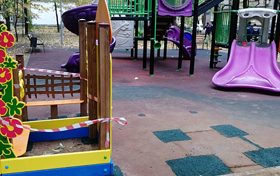 Новые малые архитектурные формы установили на пяти детских площадках в Тверском районе