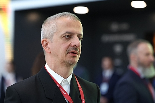 «Традиции театра важнее»: Константин Богомолов ответил на критику своего назначения