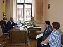 Оренбуржцы пожаловались на шум на набережной, затопленные подвалы и разбитую дорогу