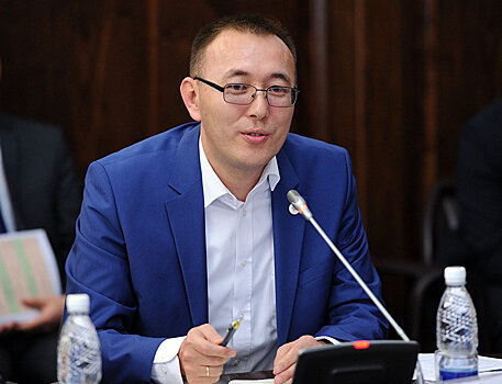 Толкунбека Абдыгулова вновь выдвигают на пост главы Нацбанка