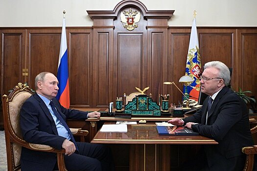 Путин поддержал идеи создания авиаузла и строительства метро в Красноярске