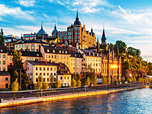 Посылка с краской от неизвестного "взорвалась" в машине получателя в Стокгольме