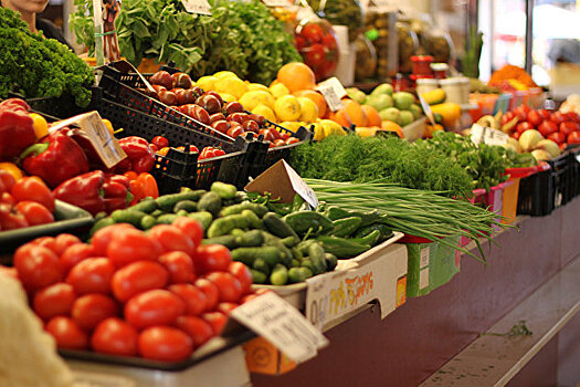 Росстат отметил снижение цен на ряд популярных овощей