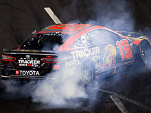 NASCAR Cup Series: Мартин Труэкс выиграл внезачётную гонку Busch Light Clash
