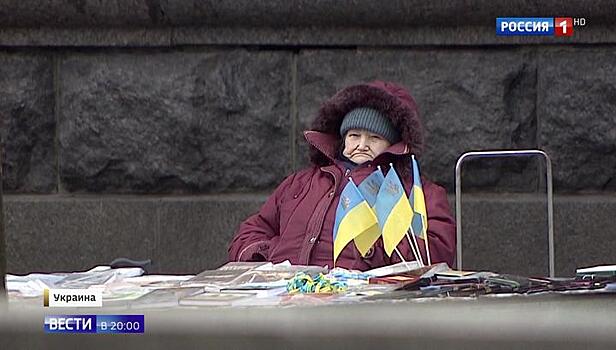 Порошенко мешает карты, но отстает: его второй срок Украина не выдержит