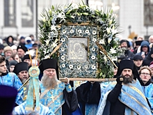 Как провести осеннюю Казанскую: крестные ходы, свадьбы и пироги