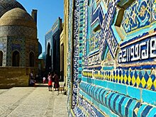 Вместо Китая и Италии. Туристов из РФ приглашают в Узбекистан