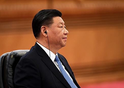 Си Цзиньпин обращается к финансовым экспертам для борьбы с финансовыми рисками