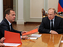 Путин и Медведев обсудили курс рубля