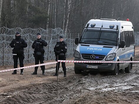 В Польше планируют построить стену на границе с Россией