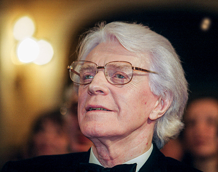 6 февраля не стало советского и российского актера Олега Стриженова. Народный артист СССР запомнился картинами «Сорок первый», «Хождение за три моря», «Белые ночи», «Пиковая дама» и «Звезда пленительного счастья». 