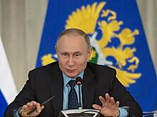 Путин поручил продлить программу льготной ипотеки