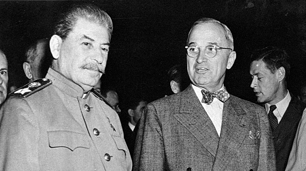 Раздел Луны: что Сталин мог предложить американцам