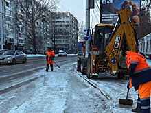 По поручению мэра Руслана Болотова на улицах Иркутска организована круглосуточная уборка снега