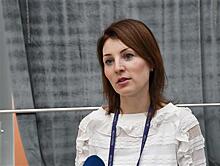 Анна Сирота: "Дмитрий Азаров еще раз заявил, что власть должна быть открыта для молодых управленцев"