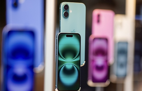 Названы три самые выгодные для покупки модели iPhone