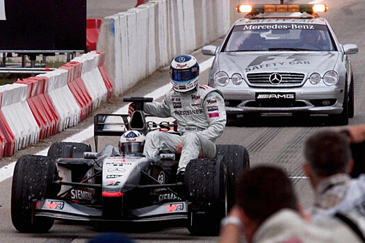Гран-при Испании-2001: Мика Хаккинен потерял победу на последнем круге