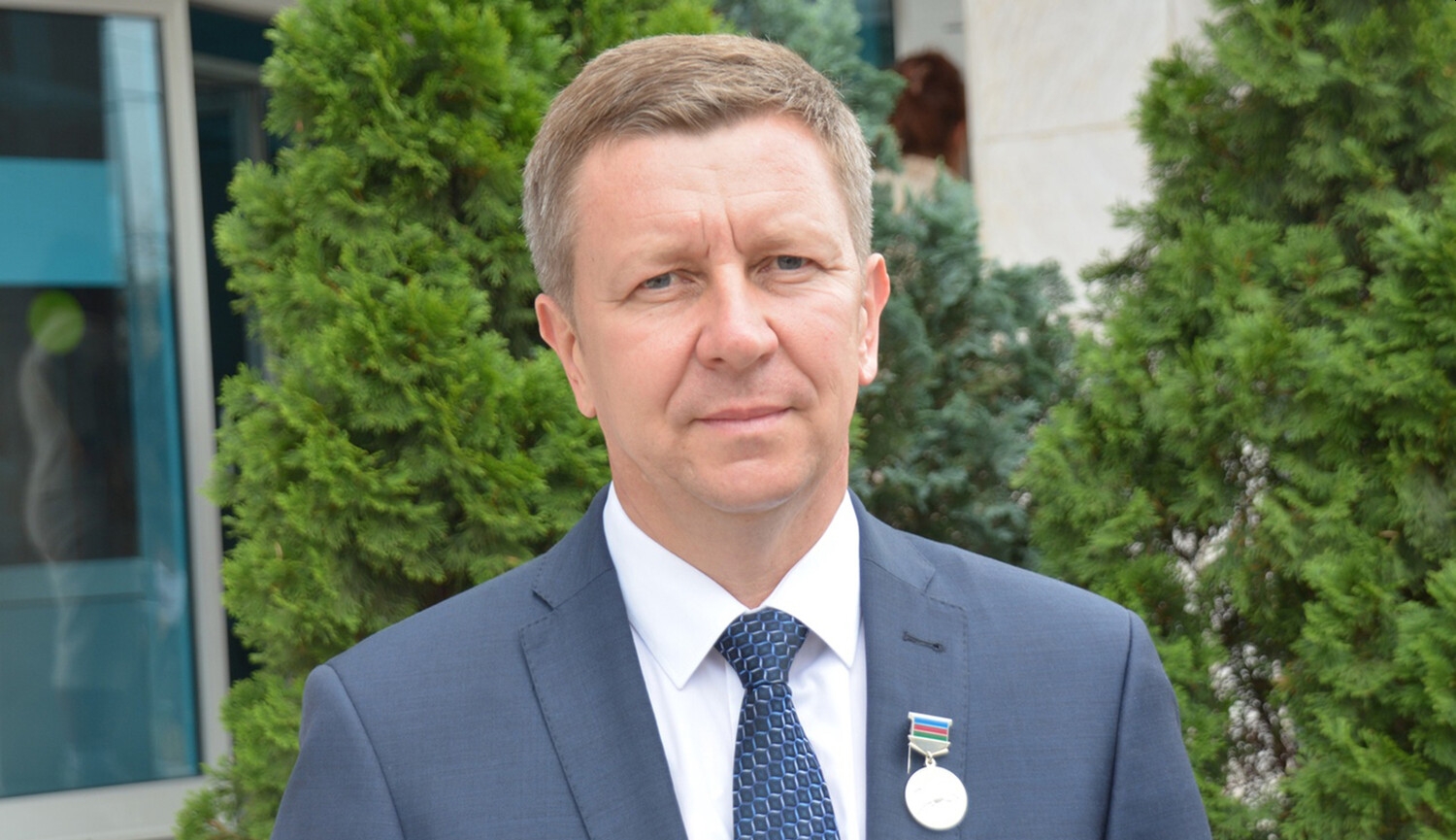 Задержанный глава Крымского района пытался увезти от силовиков костыли из золота