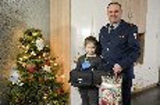 Начальник УФСИН России по Ульяновской области исполнил мечту 6-летней Софии