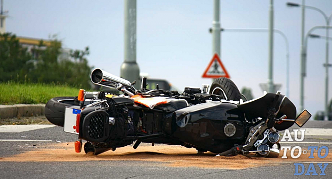 Статистика ДТП с мотоциклами, основные причины аварий и ответственность за них, последующий ремонт