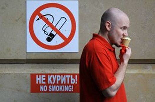 В Красноярском крае запретят курить в подземных переходах