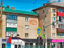 Историческое изображение Гагарина в Липецке спасено от утеплителя и краски