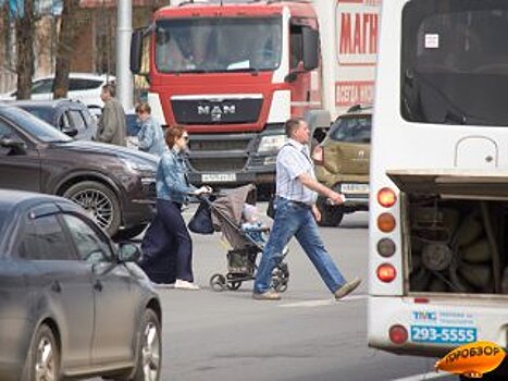 «Начнем там, где чаще всего люди погибают»: в Уфе до конца 2019 года устранят аварийно-опасные участки дорог