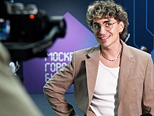 Дизайнер рассказал, какую одежду предпочитают москвичи