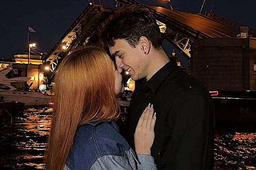 Александра Трусова объявила о помолвке с Макаром Игнатовым