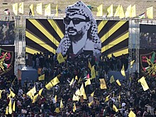 Не просто бедуинский платок. Как арафатка стала символом палестинского протеста