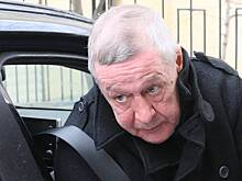 Ажиотаж вокруг первого спектакля с Ефремовым после УДО объяснили