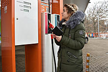 Глава РТС и автоэксперт оценили сообщения о снижении спроса на бензин
