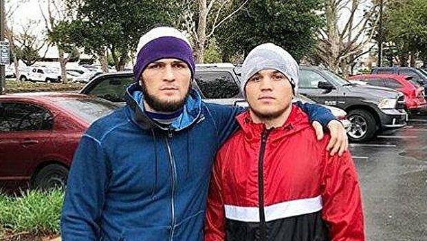 Брат Хабиба прокомментировал видео с избиением Мирзаева